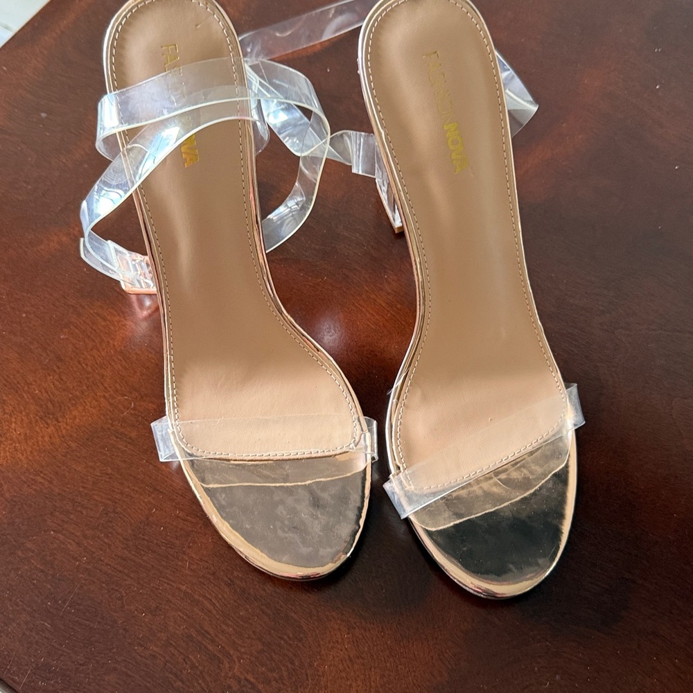 Fashion nova-the glass slippers heels ,size 10 Ankles Straps .